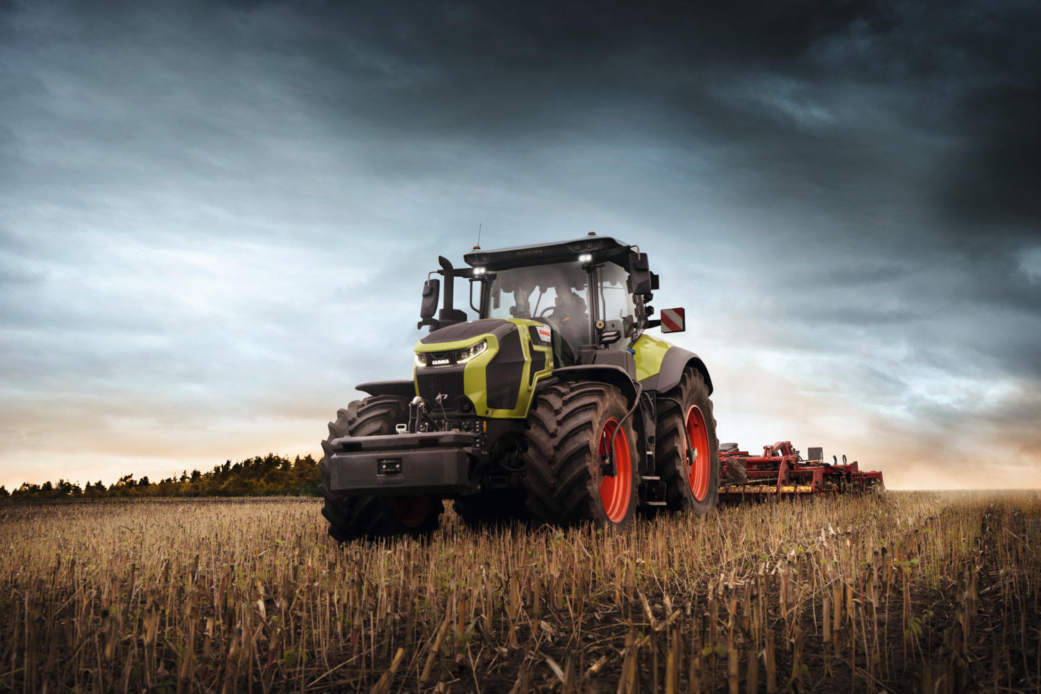 CLAAS AXION